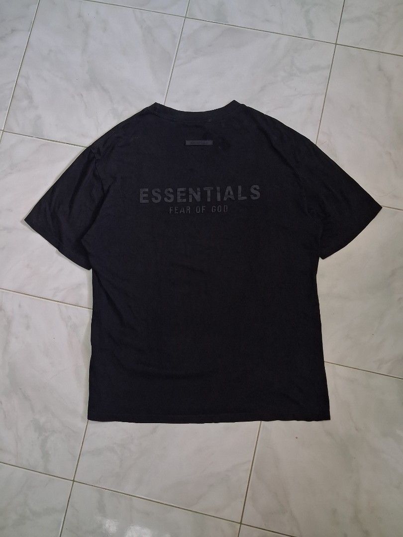 Essentials FOG script tshirt (Category: Tshirts & Polo Shirts ) located in Giporlos. Submitted by berniee21 (Listing ID 1465401835, Image 3). Description: .