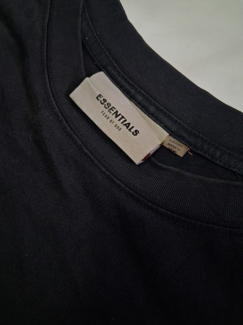 Essentials FOG script tshirt (Category: Tshirts & Polo Shirts ) located in Giporlos. Submitted by berniee21 (Listing ID 1465401835, Image 2). Description: .