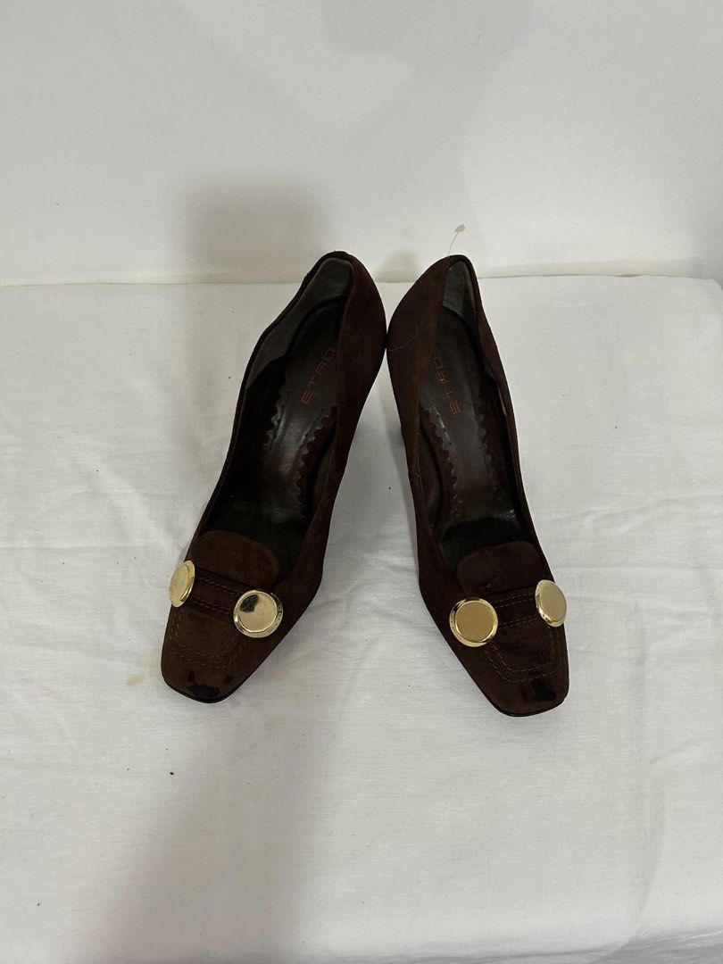 Etro Brown Heels (Category: Heels) located in Imus. Submitted by justinelouis (Listing ID 1465483849, Image 2). Description: Location: Imus, Cavite.