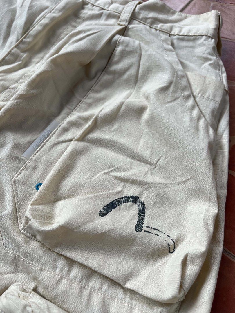 evisu kuro cargo pants (Category: Joggers) located in Manila. Submitted by kei44 (Listing ID 1465417840, Image 3). Description: loc: north caloocan nego.