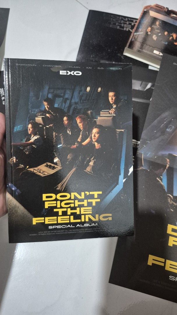EXO - DON'T FIGHT THE FEELING (Category: CDs & DVDs) located in Manila. Submitted by shadeysales (Listing ID 1465446113, Image 1). Description: Takeall: 'Wag na po tumawad sobrang mura na po 😊 (With posters, postcard & photocard (almost complete) Rfs: need money Lalamove/LBC: Shouldered by the buyer Meetup: Megamall, Shangri-la Mall, Guadalupe, Makati City Hall.