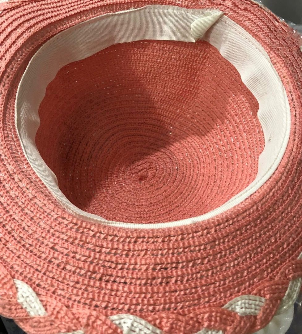 [F] Pink woven straw sun hat (Category: Babies & Kids Fashion) located in San Juan City. Submitted by ttanmien (Listing ID 1465528739, Image 2). Description: ⚜️✨⚜️✨⚜️✨⚜️✨⚜️✨⚜️ 💁🏻‍♀️SELLING PRICE: ₱50 Original Price: Around ₱200 Other details: •First owned •Used •Not from ukay / bale / thrift •Purchased directly from store / abroad Selling it “AS IS”☝🏻 ⚜️✨⚜️✨⚜️✨⚜️✨⚜️✨⚜️ 💁🏻‍♀️ABBREVIATIONS: [M] = MALE [F] = FEMALE [U] = UNISEX .