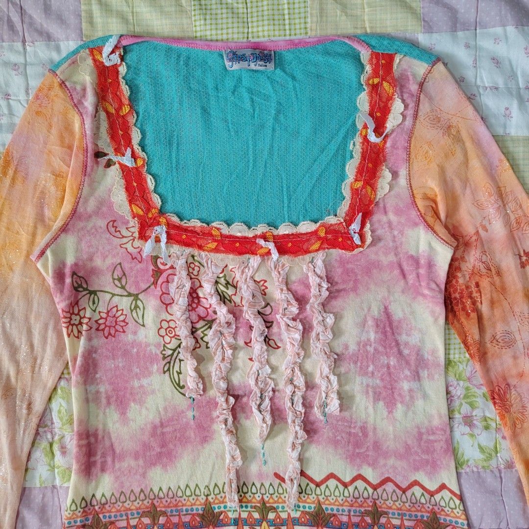 Fairycore Flare Sleeve Top (Category: Longsleeves) located in Baguio. Submitted by gwynthings (Listing ID 1465405962, Image 3). Description: fairycore flare sleeve top — size MEDIUM on tag — no flaws.