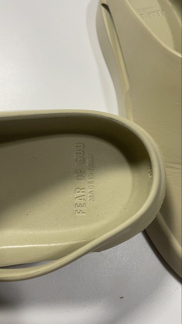 FEAR OF GOD (Category: Luxury Apparel) located in Koronadal. Submitted by zyxarvie (Listing ID 1465473712, Image 3). Description: Size 43 Excellent condition.
