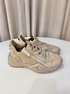(Category: ) located in . Submitted by signature.goods (Listing ID 1465321152, Image 1). Description: .