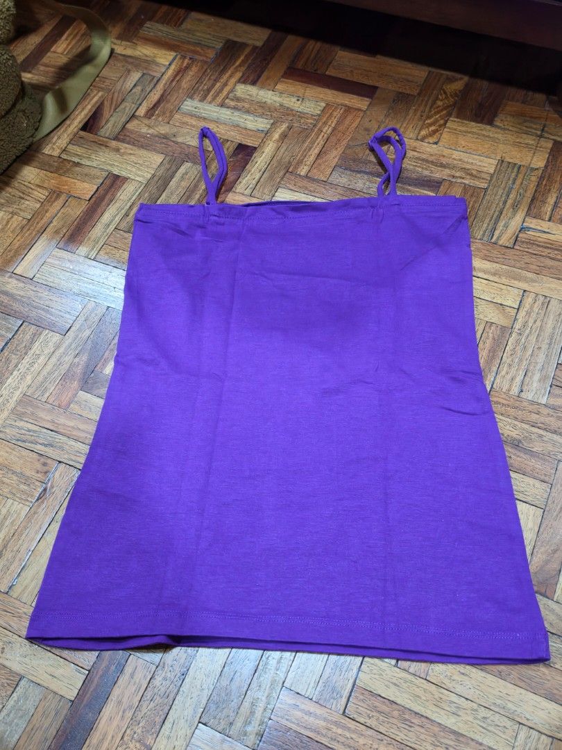 FH Basic Violet Camisole Top (Category: Sleeveless) located in Quezon City. Submitted by snowflakes.specials (Listing ID 1465455812, Image 2). Description: Size Small Good condition.