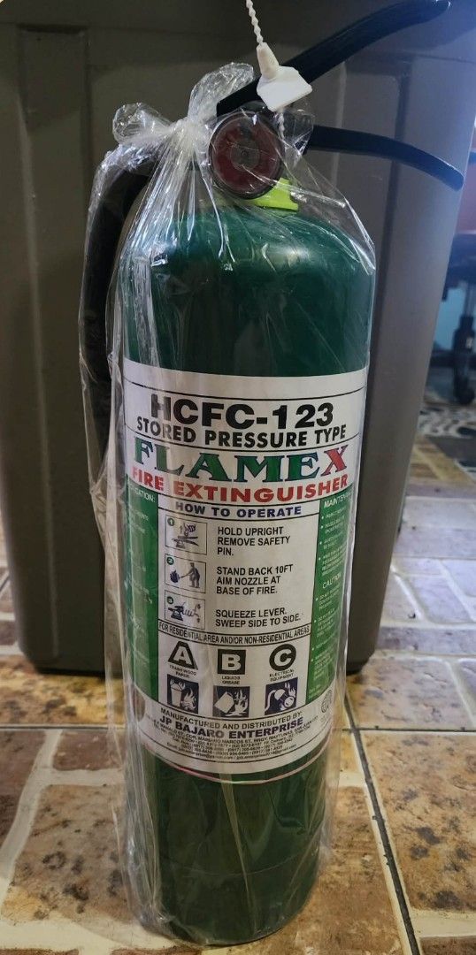 Flamex HCFC-123 Stored Pressure Type Fire Extinguisher (Category: Looking For) located in Paranaque City. Submitted by yumme (Listing ID 1465468739, Image 2). Description: I'm just selling the canister the buyer will do the refill .