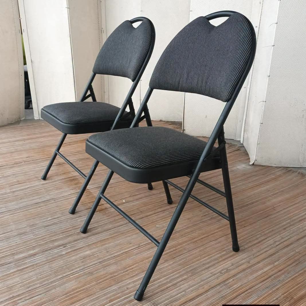 Folding Chair (Category: Chairs) located in Meycauayan. Submitted by marygracecasimiro (Listing ID 1465480639, Image 1). Description: Padded Folding Chairs Highback / Heavy Duty L18.5 x W20 x H18/35 Price: 3,500 for 2.