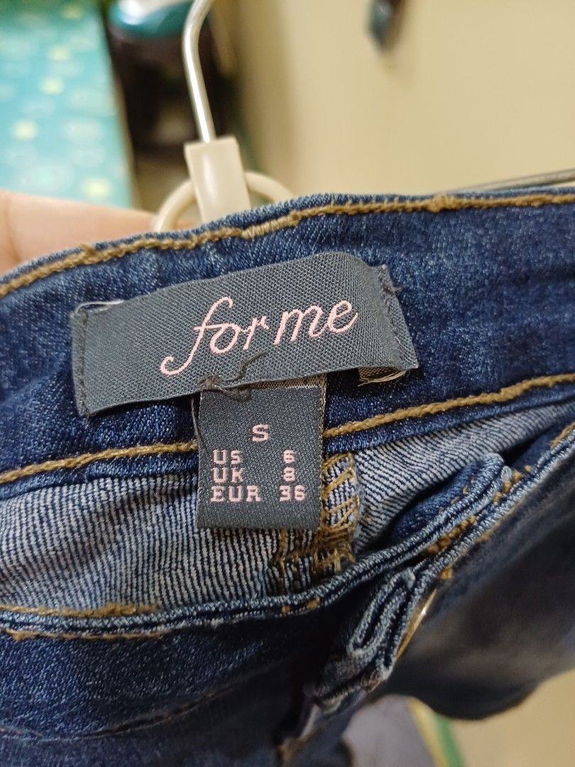 Forme (Category: Shorts) located in Naguilian. Submitted by impulsive.buyer02 (Listing ID 1465477096, Image 2). Description: .