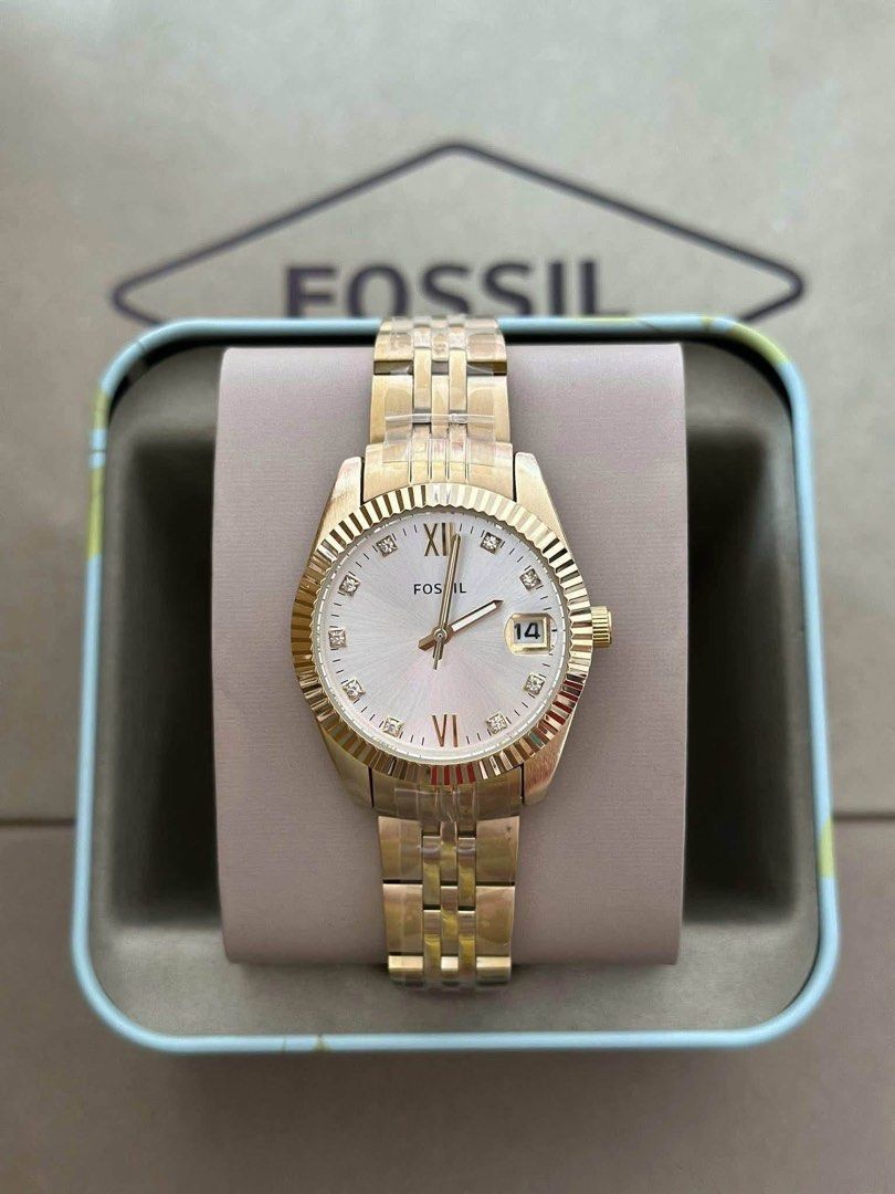 Fossil Watch (Category: Women's Watches) located in Binan City. Submitted by pinkykeenshop (Listing ID 1465387859, Image 3). Description: .