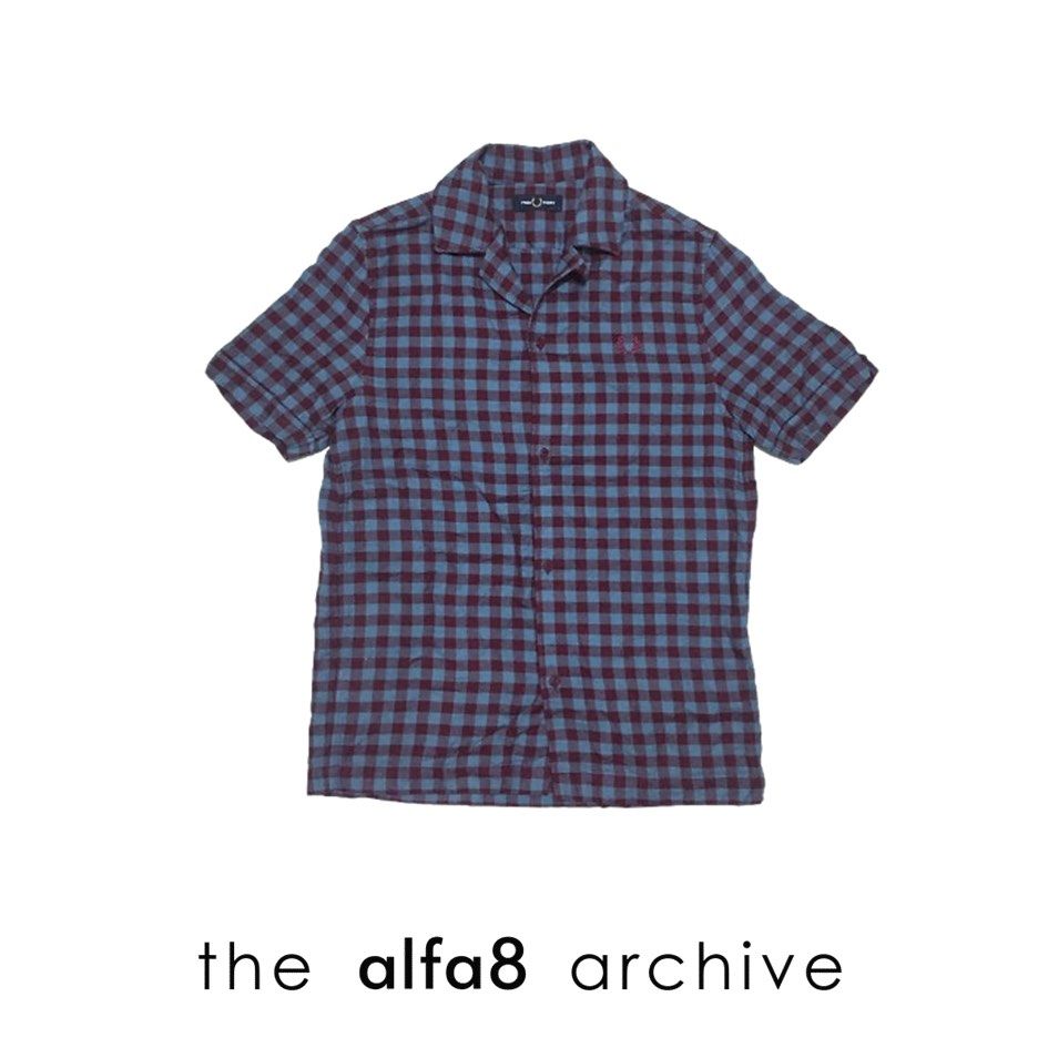 [S] FRED PERRY | Authentic Gingham Check Short Sleeve Shirt (Category: Tshirts & Polo Shirts ) located in Imus. Submitted by thealfa8archive (Listing ID 1465556016, Image 1). Description: .