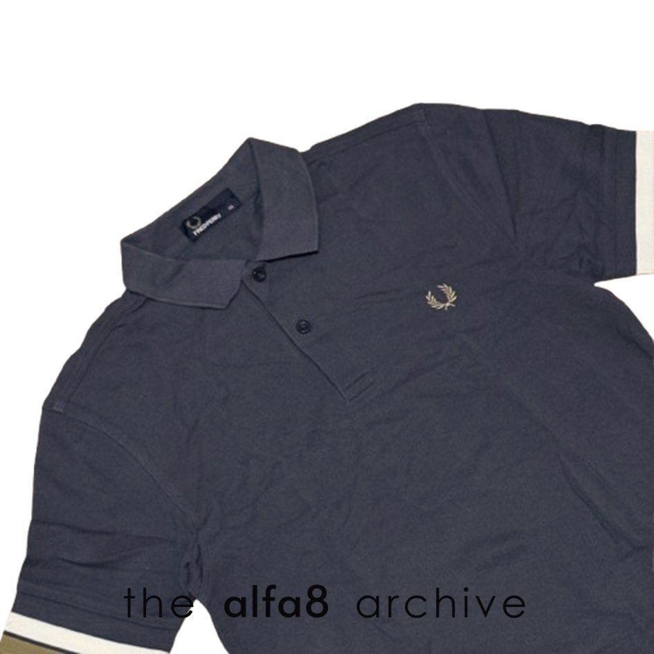 [XS] FRED PERRY | Authentic Polo Shirt Dark Grey (Category: Tshirts & Polo Shirts ) located in Imus. Submitted by thealfa8archive (Listing ID 1465555798, Image 2). Description: .