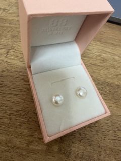 (Category: ) located in . Submitted by beautycheer (Listing ID 1465434325, Image 1). Description: .