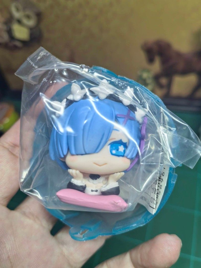 Gacha-pon Re:Zero Miniature Figurine (Category: Figurines & Statues) located in Cebu City. Submitted by dudes_villanueva (Listing ID 1465386489, Image 1). Description: Gacha-pon Re:Zero Miniature Figurine Brand New.