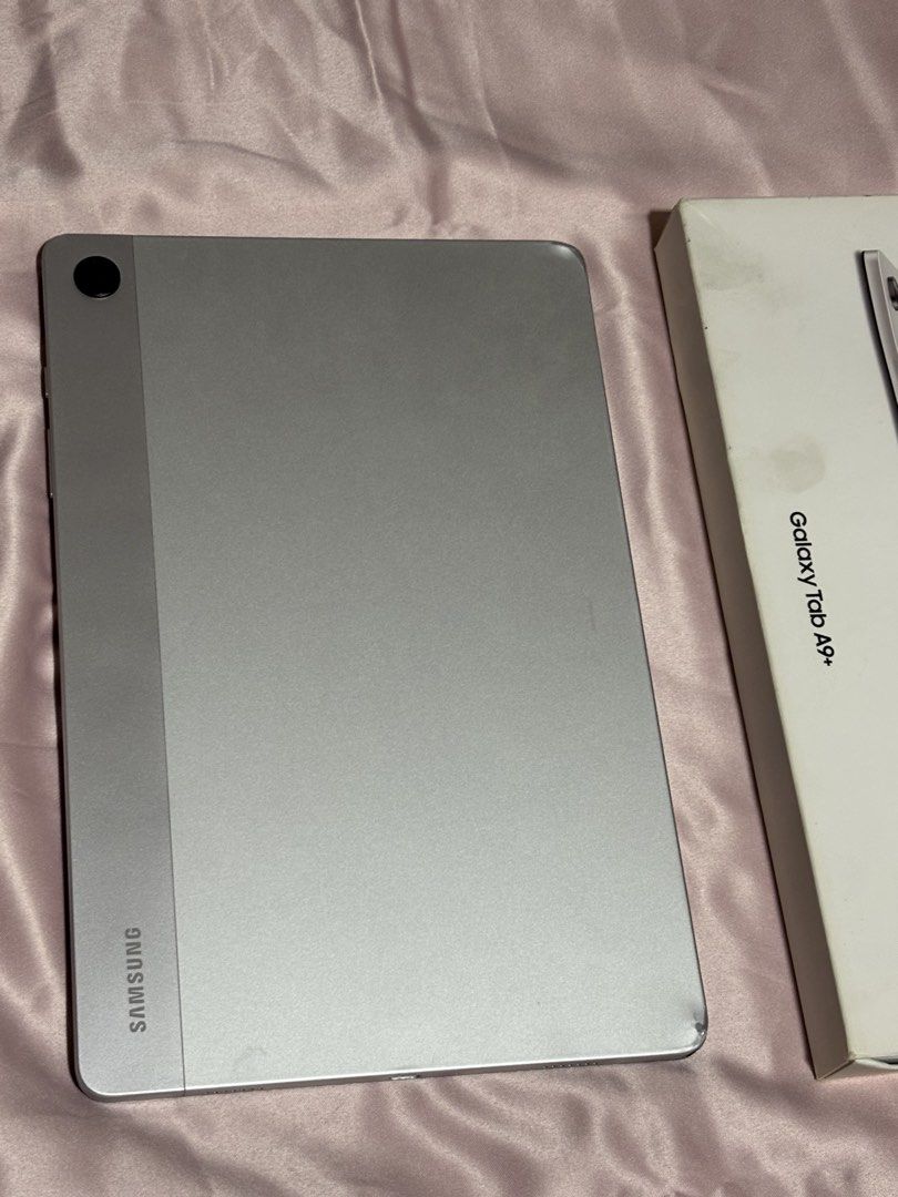 Galaxy Tab A9+ WiFi (128GB) (Category: Android) located in Las Pinas. Submitted by eggspresso (Listing ID 1465443803, Image 3). Description: Color: Silver Storage: 128GB Bought April 2025 Lightly used for POS purposes Comes with unit and box only, no cord Please check photos for flaws/dent on the back cover .