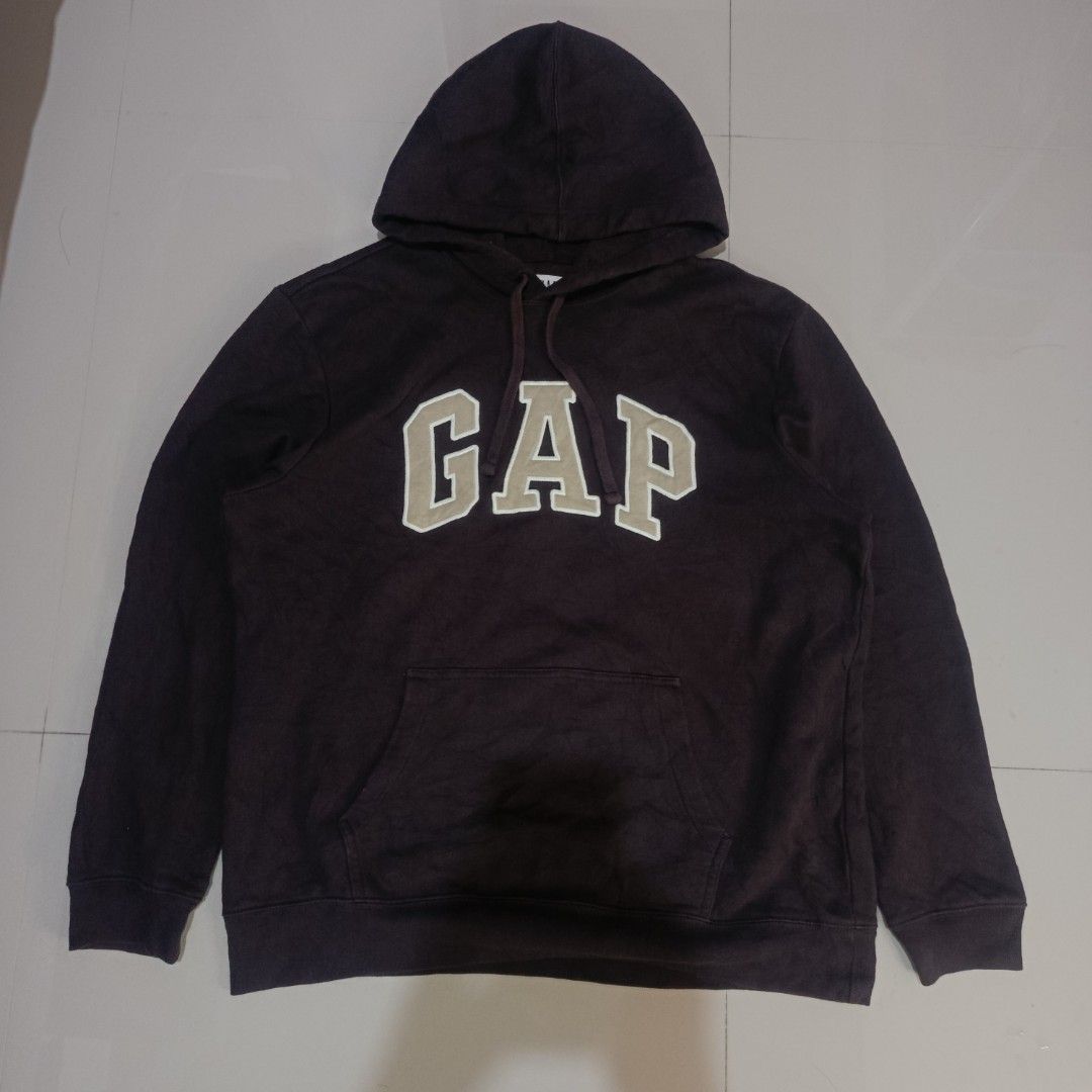 Gap Choco Brown Hoodie rare‼️ (Category: Coats, Jackets and Outerwear) located in Kiblawan. Submitted by joey012602 (Listing ID 1465573779, Image 1). Description: GAP HOODIE ‼️ choco Brown color rare 📌 Large - 23/27 Dimension Im very Excellent Condition Davao location Ship J&T.