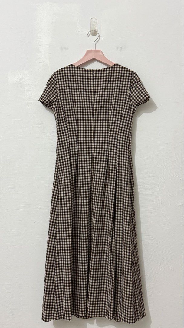 Gingham flared long dress (Category: Dresses) located in Cordova. Submitted by thedecluterrer (Listing ID 1465384065, Image 3). Description: .