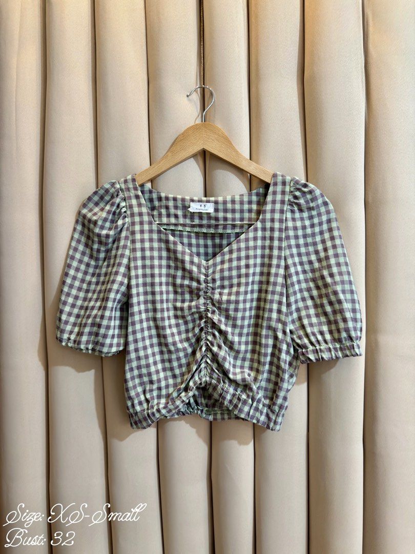 Gingham Puff Sleeve (Category: Blouses) located in Manila. Submitted by glamstylemnl (Listing ID 1465500028, Image 1). Description: ♡ SIZE: XS-S ♡ BUST: 32 ♡ Swipe left to see the actual color & details ♡ Crop top / center-front ruched ♡ HQ • 10/10 ♡ Ready to wear 👚.