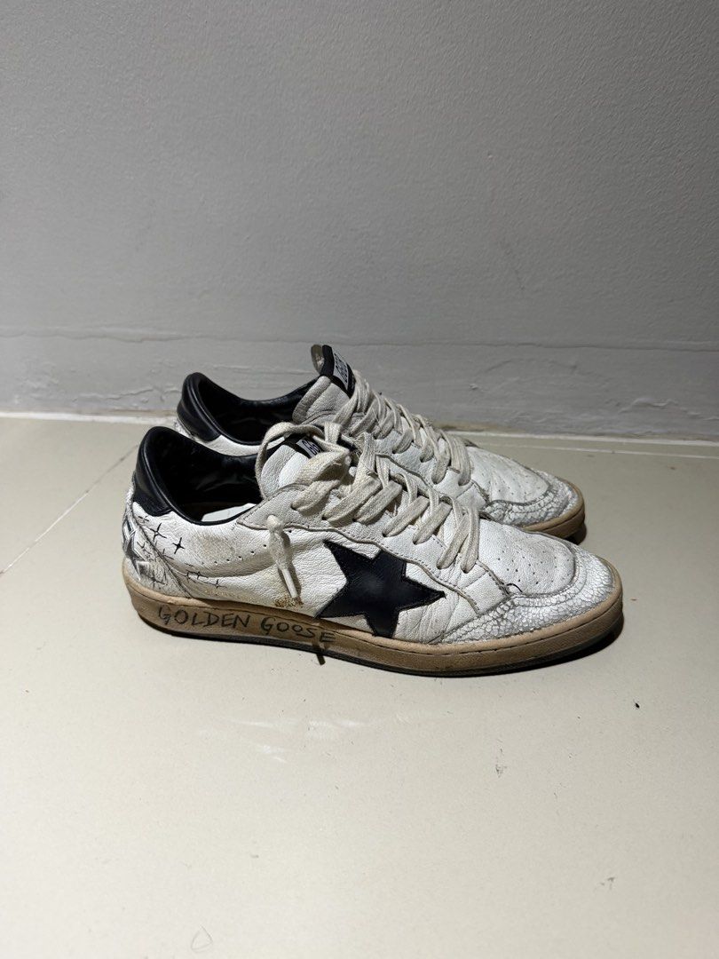 Golden Goose Ballstar (Category: Sneakers) located in Paranaque City. Submitted by handmedownstuff (Listing ID 1465479340, Image 1). Description: Size 39 with extra shoelaces Negotiable .