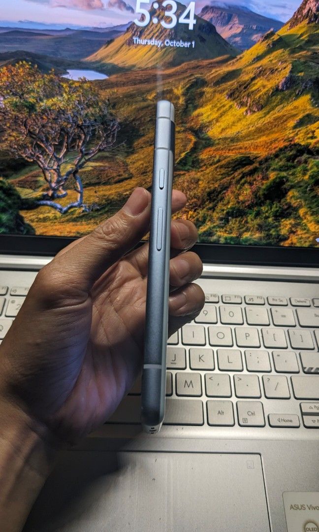 Google Pixel 7a (Category: Laptops & Notebooks) located in Taguig. Submitted by secondsight_pixels (Listing ID 1465571991, Image 3). Description: Google Pixel 7a Global Variant | Factory Unlocked | Any SIM Key Specifications: • Model: Google Pixel 7a • Color: Sea • Storage: 128GB • RAM: 8GB • Processor: Google Tensor G2 • Display: 6.1" OLED, 90Hz • Rear Cameras: 64MP Main + 13MP Ultrawide • Front Camera: 13MP • Battery: 4,385mAh • Charging: USB-C