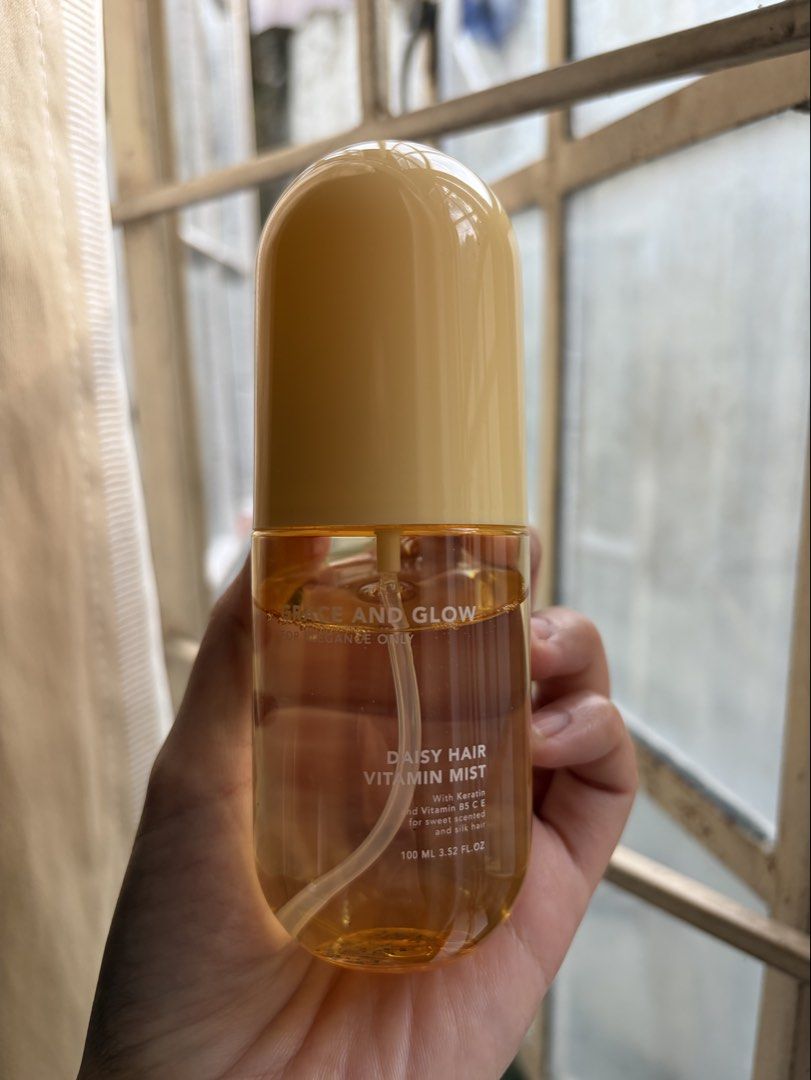 Grace & Glow Daisy Hair Mist (Category: Hair) located in Tayug. Submitted by deklutter_ (Listing ID 1465464297, Image 1). Description: Actual photo posted Kaamoy ng Marc Jacobs Daisy RFS: found another mist that is more suitable for my hair ‼️LP posted.