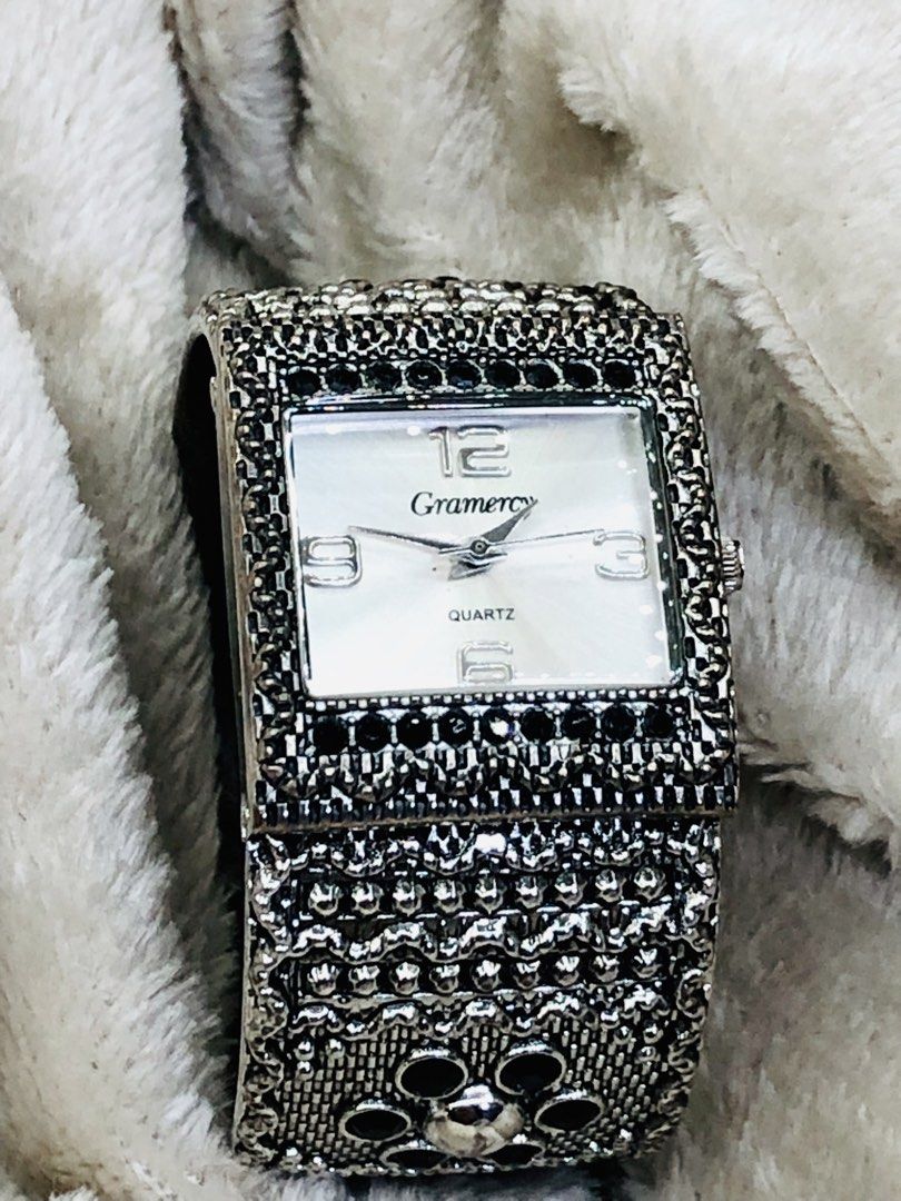 Gramercy (Category: Women's Watches) located in Cavite. Submitted by onstuffs_19 (Listing ID 1465503967, Image 3). Description: .