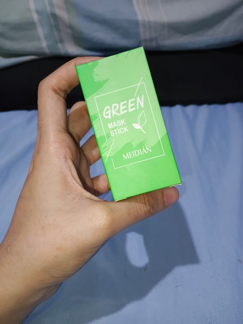 Green Mask Stick (Category: Face Care) located in Binan City. Submitted by declutterwithtine (Listing ID 1465542966, Image 1). Description: A gift from my sister but I only stick with my aloe vera moisturizer..