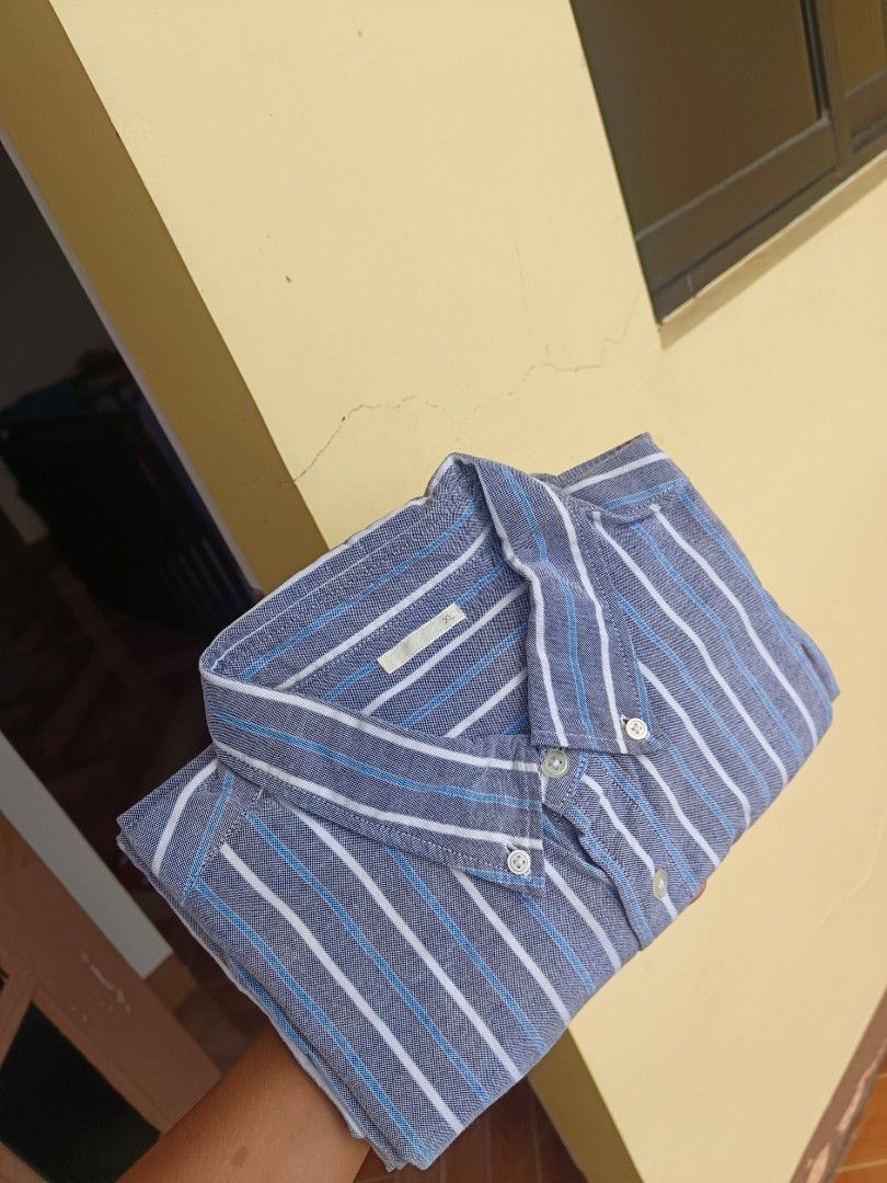 GU Button Down Long Sleeve Stripe (Category: Formal Shirts) located in Cebu City. Submitted by madjekfinds (Listing ID 1463943016, Image 1). Description: GU Button Down Long Sleeve Stripe EXCELLENT CONDITION NO ISSUE ORIGINAL COLOR LAST PIC SIZE XL W 23 L 29 449 PLUS SF COLOR MAY VARY DUE TO LIGHTING.