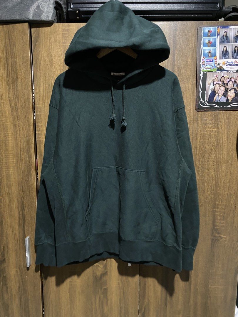 GU Dark Green Hoodie (Category: Coats, Jackets and Outerwear) located in Antipolo. Submitted by cogiestamaria (Listing ID 1465426440, Image 1). Description: - Brand/Model: GU Hoodie - Color: Dark Green - Size: XL - dimes W25-L28 - No issue - Color rate 10-10 - Good as new - Material: 80% Cotton, 20% Polyester (Made in Vietnam) - Features: Heavyweight fabric, cozy fleece lining, front kangaroo pocket, and adjustable drawstring hood - Fit: Ribbed c