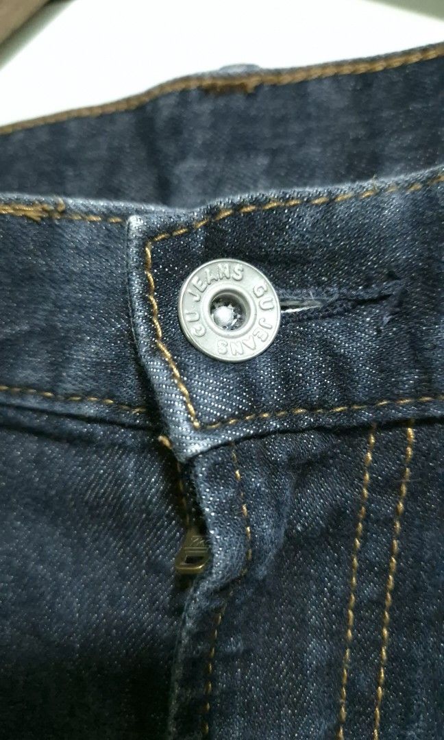 GU Denim Pants (Category: Jeans) located in Bulacan. Submitted by rgrs.collexn (Listing ID 1465488510, Image 3). Description: Ang nice nito! Naka GU lahat hardwares. Size: up to 32" (sagad) Length: 39" ✨ Check out my listings for more affordable preloved finds! ✨ Please manage your expectations as all items are preloved. Any flaw/s, if applicable, will be clearly indicated in the item description. ‼️ No joy reservers or bogus buyers. ‼️ Clicking 