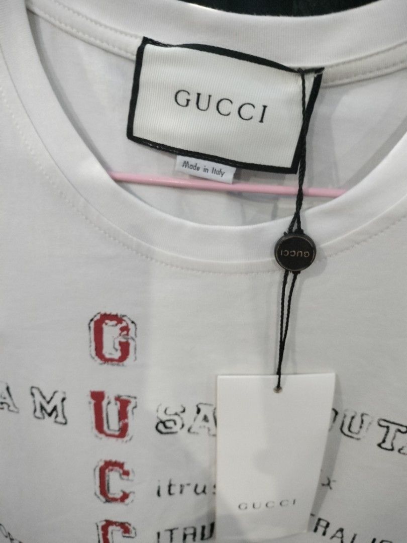 Gucci shirt (Category: Activewear) located in Quezon City. Submitted by dex.colletions (Listing ID 1465525621, Image 3). Description: authentic preloved size small-medium pm.