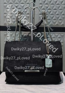 (Kategori: ) berada di . Dikirim oleh dwiky27_ploved (ID iklan 1465398335, Gambar 1). Deskripsi: .