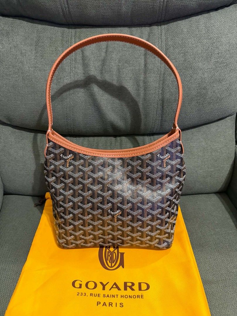 GY Mini Boheme (Category: Shoulder Bags) located in Quezon City. Submitted by luxxechic (Listing ID 1465500129, Image 3). Description: coded with pouch with dust bag good as new no issue japan preloved actual photo posted mop: gcash.