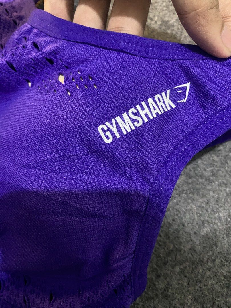 Gymshark Energy+Seamless Crop Top (Category: Activewear) located in Cebu City. Submitted by andrei-adrian-petallar (Listing ID 1465451969, Image 2). Description: .