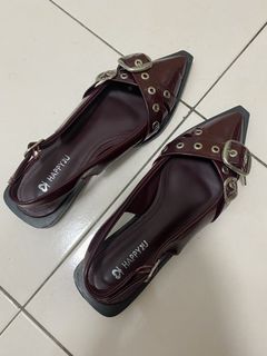 (Category: ) located in . Submitted by delicatelypreloved (Listing ID 1465441762, Image 1). Description: .