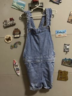 (Category: ) located in . Submitted by abimeng08 (Listing ID 1465509418, Image 1). Description: .