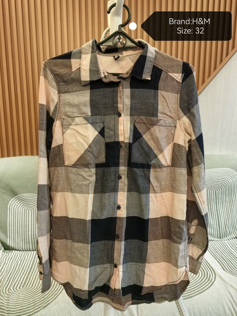H&M Long Sleeve Button-Down Shirts Bundle (3-Pack) | US Size 0-2 (Category: Longsleeves) located in Makati City. Submitted by lilfinds (Listing ID 1465484701, Image 3). Description: ✨ Pre-loved H&M Women’s Long Sleeve Shirts Bundle (3 Pieces) ✨ Selling as a lot / bundle to declutter! Great casual or office tops that are highly versatile and easy to style. All items were originally bought from H&M. What’s Included: 1. ⚪ White Checkered Shirt - USA