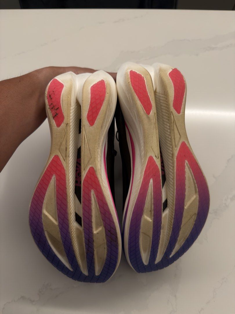 Hoka Cielo X1 3.0 (Category: Sneakers) located in Taguig. Submitted by notobrokies (Listing ID 1465429779, Image 3). Description: LEGIT / LIKE NEW ABOUT 25KM MILEAGE RFS: TOO MANY SHOES NO BOX OR EXTRAS IF NOT PICTURED NO TRADE / NO NEGO / LAST PRICE GCASH PAYMENTS ONLY - NO COD LALAMOVE OR GRAB ONLY NO LBC / J&T SERVICES Location Pin: McKinley Hill Village .