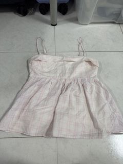 (Category: ) located in . Submitted by wxcloset (Listing ID 1465543325, Image 1). Description: .