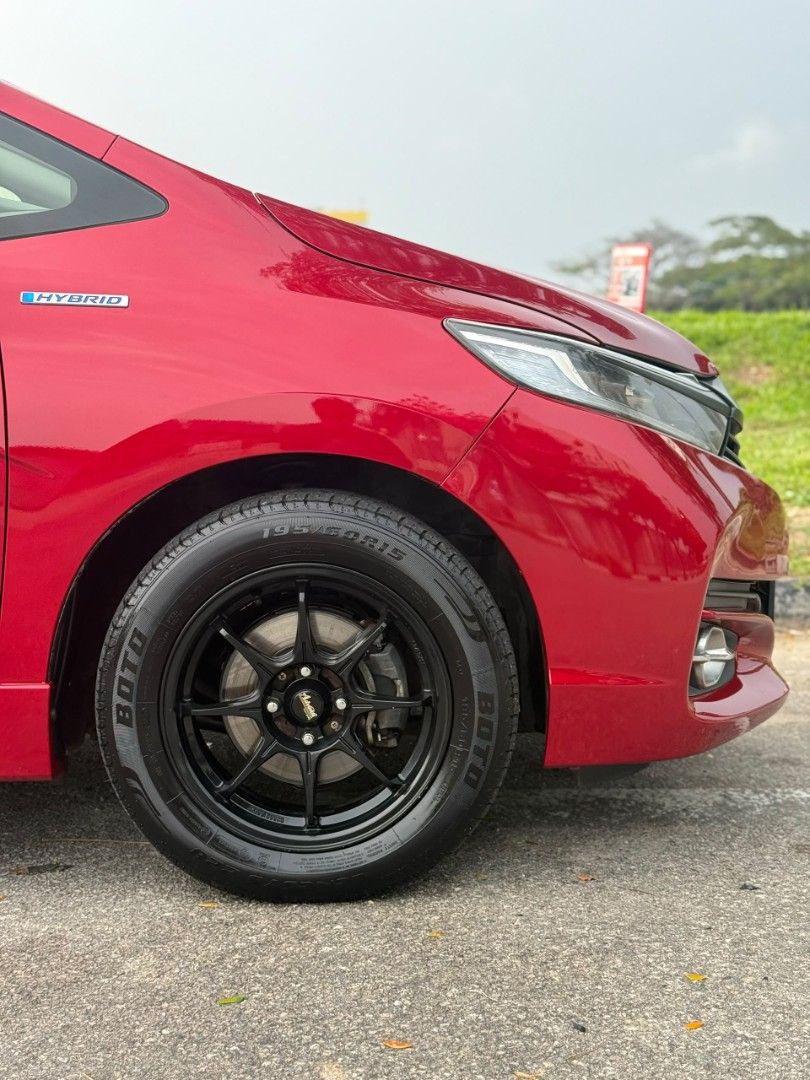Honda Shuttle Hybrid 1.5 [2017 FL] (A) (Category: Used Cars) located in Singapore. Submitted by preciseauto (Listing ID 1465417417, Image 2). Description: 🔥🔥BOSS SAY ALL MUST GO CLEARANCE SALE🔥🔥 🚨CHEAPEST CARS IN THE MARKET🚨 🚘$500 DRIVEAWAY🚘 🏦LOWEST INTEREST FROM 1.48%🏦 🟢1 YEAR WARRANTY🟢 🔧FREE 1 YEAR SERVICING🔧 🏬 Vehicle 120 Points INSPECTION CHECK By In House Workshop BEFORE we put them for SALE 🚕 PHV Drivers Welcomed 🔁 High Tra