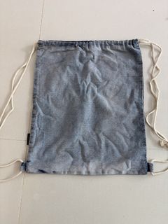 (Category: ) located in . Submitted by clothwearonce1973 (Listing ID 1465398538, Image 1). Description: .