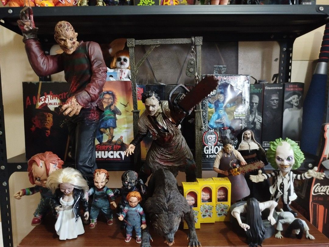 Horror figures 🔪🩸 (Category: Action & Battle Toys) located in Manila. Submitted by aj1nn (Listing ID 1465572932, Image 1). Description: Drop me a message 🫡.
