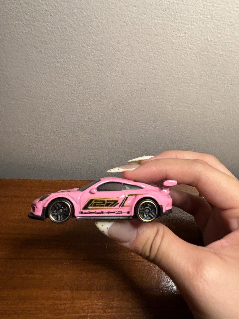 Hot Wheels Pink Porsche Car (Category: Vehicle & Diecast Models) located in Los Banos. Submitted by carbonar_abi (Listing ID 1465516959, Image 3). Description: No packaging Quote your own price.