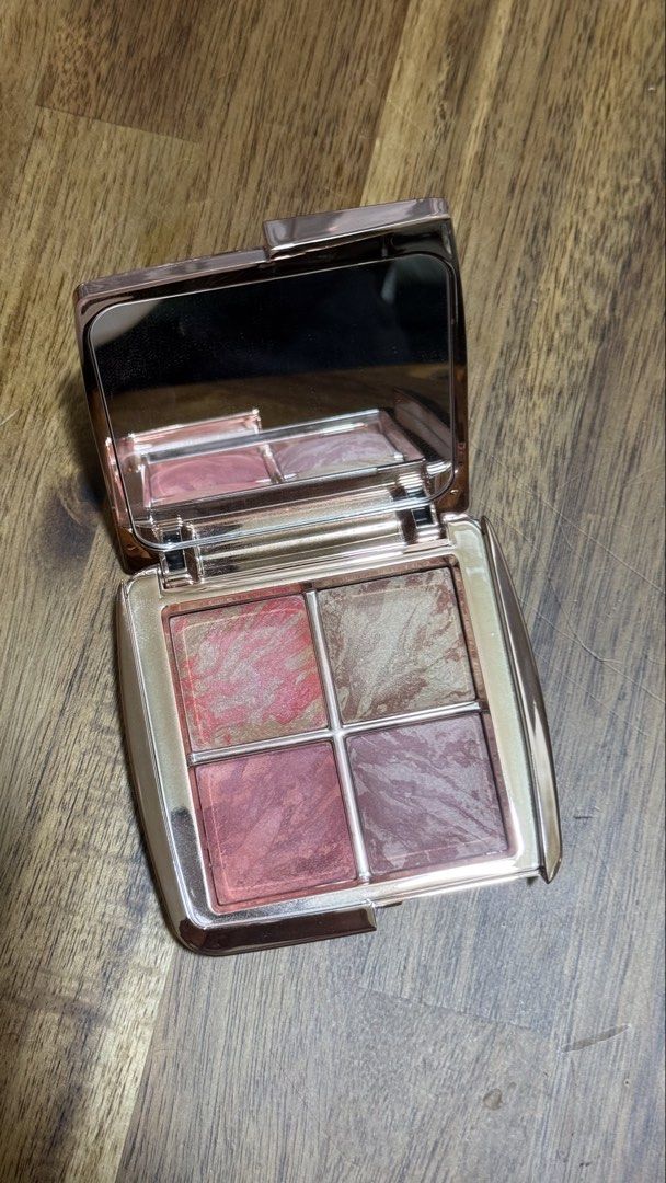 Hourglass Flushed Edit Palette (Category: Makeup) located in Pasig City. Submitted by djddmd (Listing ID 1465484222, Image 1). Description: 🤍 Flushed Edit - swatched on hand only Loc: Kapitolyo MOP: BPI, Gcash MOD: Grab, Lalamove **sf shouldered by buyer.