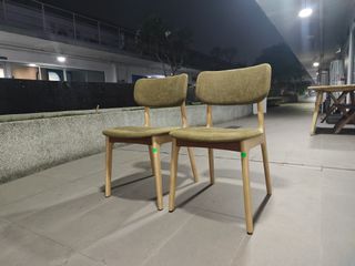Dining Chairs, Bar Stools & Bar Tables Item koleksi 3