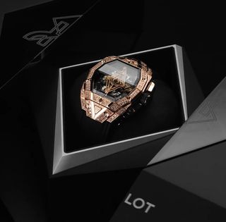（分類：）位於 。 由 timing-watch 提交（商品編號 1465438638，圖片 1）。簡介： 。