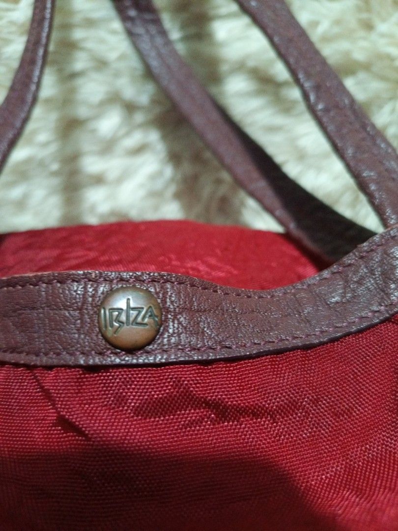 IBIZA TOTE BAG ( Japan Surplus) (Category: Tote Bags) located in Davao. Submitted by hermiepiam75360 (Listing ID 1465525931, Image 2). Description: .