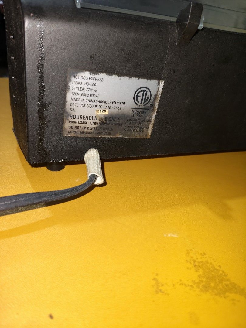 Intertek Hotdog Griller (Category: Other Kitchen Appliances) located in Quezon City. Submitted by expe888 (Listing ID 1465525016, Image 3). Description: 110volt only. USA made. Hotdog stainless roller Griller. working well. rarely used. West Ave quezon city area near baler st. .
