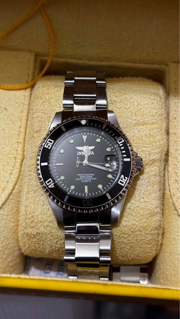 Invicta Pro Diver 8932OB Quartz Watch (Category: Men's Watches) located in Pasig City. Submitted by roadtotrack (Listing ID 1465575503, Image 2). Description: - Invicta Pro Diver 8932OB -DOP AUG 2026.