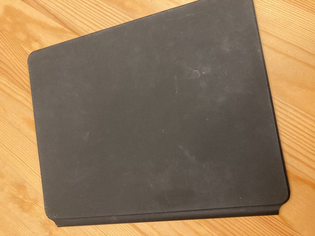 iPad Pro 12.9吋 Magic Keyboard （分類：平板電腦 - iPad）位於 Hong Kong。 由 jovinma03277960 提交（商品編號 1465390209，圖片 2）。簡介： Magic Keyboard for iPad Pro 12.9inch All light and key work perfectly。